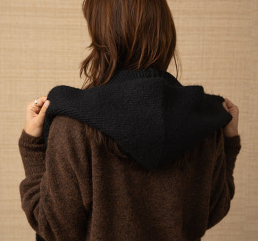 TILTIL Capuchon Scarf Black - Things I Like Things I Love