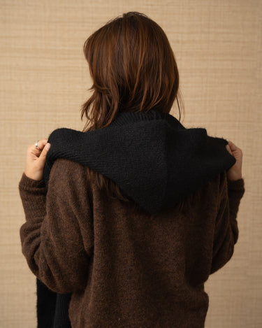 TILTIL Capuchon Scarf Black - Things I Like Things I Love