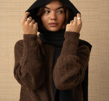 TILTIL Capuchon Scarf Black - Things I Like Things I Love