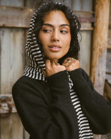 TILTIL Cato Pullover Black - Things I Like Things I Love