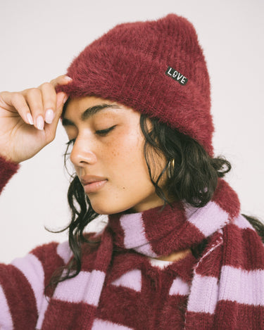 TILTIL Cela Beanie Bordeaux - Things I Like Things I Love