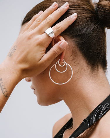 TILTIL Chloe Silver Hoops - Things I Like Things I Love