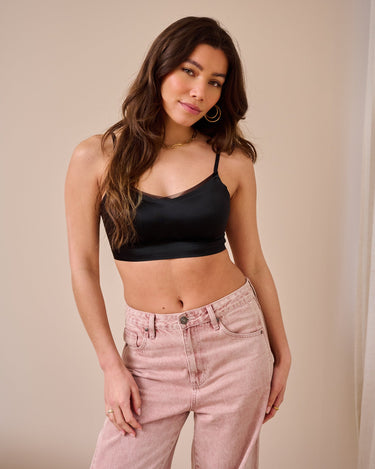 TILTIL Cindy Satin Seamless Bra Black - Things I Like Things I Love