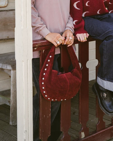 TILTIL Circle Stud Bag Bordeaux - Things I Like Things I Love