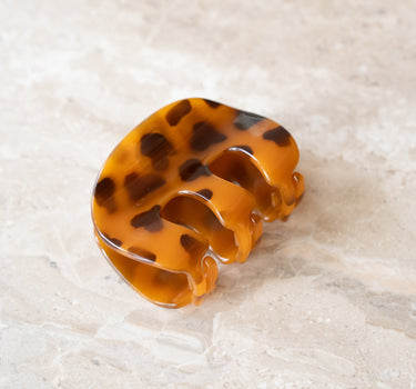 TILTIL Claw Clip Eloise Cognac - Things I Like Things I Love