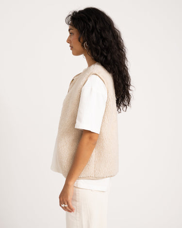 TILTIL Coco Gilet Teddy Ecru One Size - Things I Like Things I Love