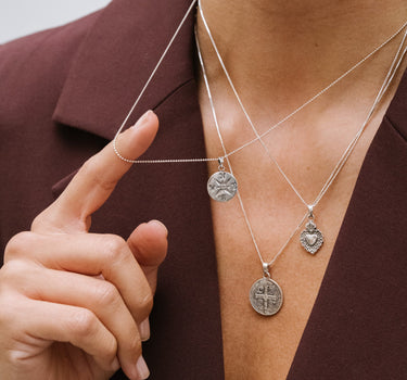 TILTIL Compass Charm Silver - Things I Like Things I Love