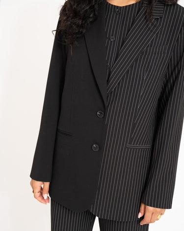 TILTIL Dana Blazer Black Pinstripe - Things I Like Things I Love