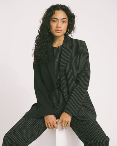 TILTIL Dana Blazer Black Pinstripe - Things I Like Things I Love