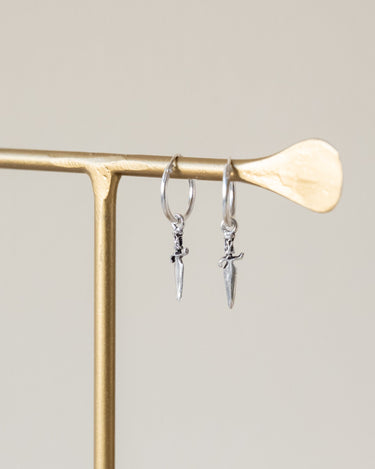 TILTIL Doris Dagger Hoop Silver - Things I Like Things I Love