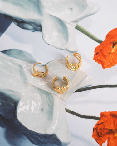 TILTIL Ear Cuff Flowery Gold - Things I Like Things I Love