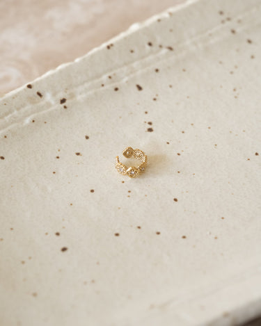 TILTIL Earcuff Flower Gold - Things I Like Things I Love