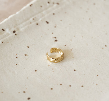 TILTIL Earcuff Twisted Gold - Things I Like Things I Love