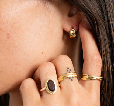 TiLTIL Earrings Josha Gold - Things I Like Things I Love