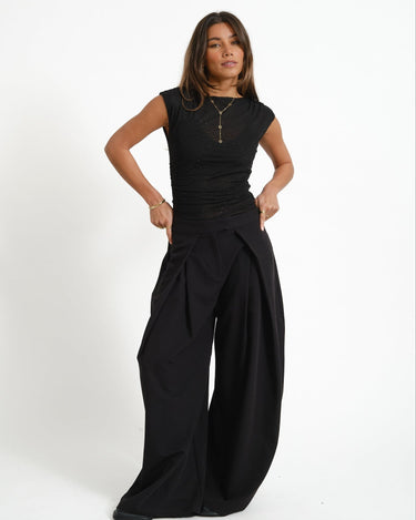 TILTIL Eve Sparkle Draped Top Zwart - Things I Like Things I Love