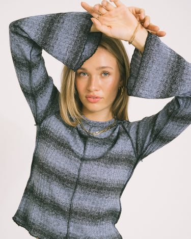 TILTIL Farah Flared Longsleeve Striped Blue - Things I Like Things I Love