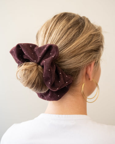 TILTIL Flora Dotted Scrunchie Bordeaux - Things I Like Things I Love
