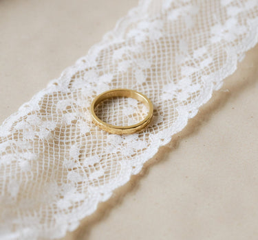 TILTIL Hammered Ring Goud - Things I Like Things I Love