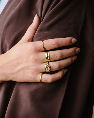 TILTIL Hammered Ring Goud - Things I Like Things I Love