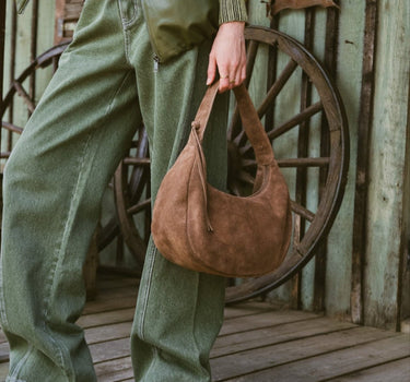 TILTIL Hobo Bag Suede Taupe - Things I Like Things I Love
