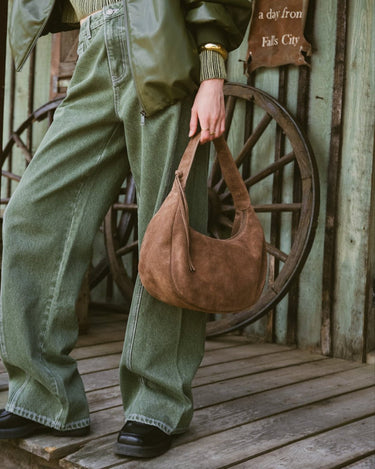 TILTIL Hobo Bag Suede Taupe - Things I Like Things I Love