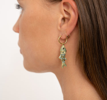 TILTIL Hoop Goldplated Fishy Friend Blue/Green - Things I Like Things I Love