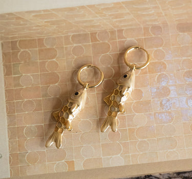 TILTIL Hoop Goldplated Fishy Friend Gold - Things I Like Things I Love