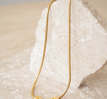 TILTIL Horsebit Necklace Goud - Things I Like Things I Love