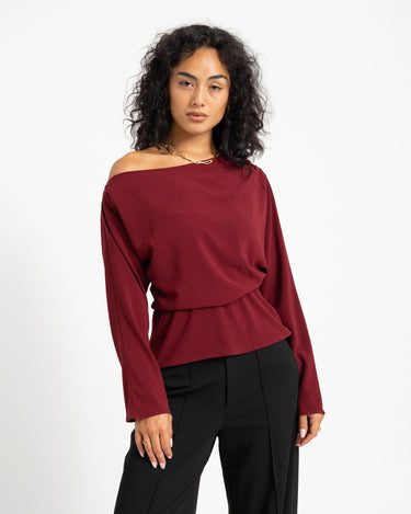 TILTIL Ida Off Shoulder Longsleeve Bordeaux - Things I Like Things I Love
