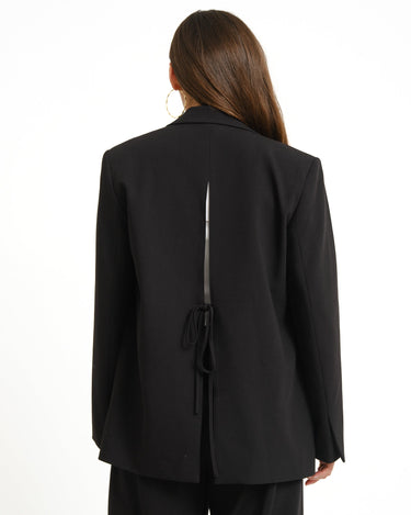 TILTIL Indy Open Back Blazer Zwart - Things I Like Things I Love