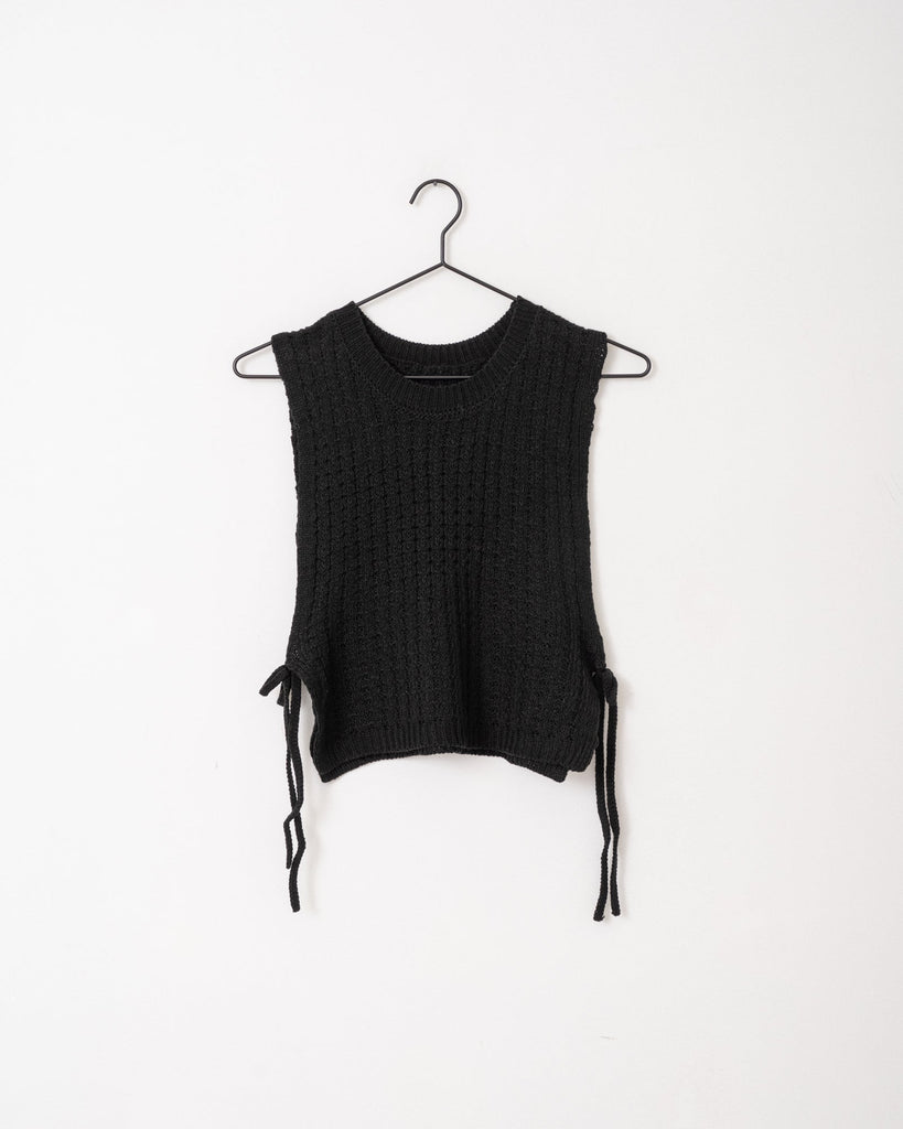 TILTIL Iris Knit Gilet Black - Things I Like Things I Love
