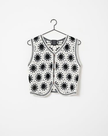 TILTIL Jillie Crochet Gilet Black - Things I Like Things I Love