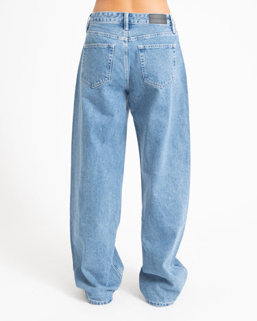 TILTIL Joa Barrel Jeans Blauw - Things I Like Things I Love