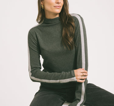 TILTIL Jolie Longsleeve Dark Grey Detail One Size - Things I Like Things I Love