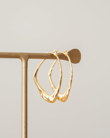 TILTIL Jovie Structured Earrings Goud - Things I Like Things I Love