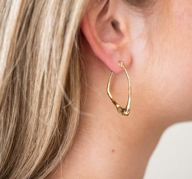 TILTIL Jovie Structured Earrings Goud - Things I Like Things I Love