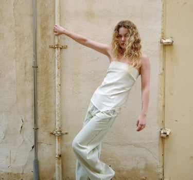 TILTIL Jule Strapless Top Offwhite - Things I Like Things I Love