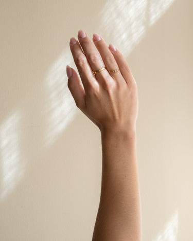TILTIL Kaia Zircon Ring Goud - Things I Like Things I Love