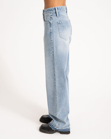 TILTIL Kee Jeans Light Blue - Things I Like Things I Love