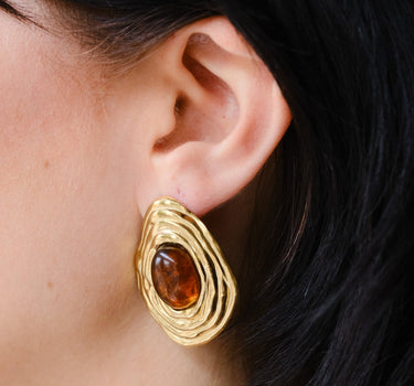 TILTIL Large Gemstone Stud Earrings Goud - Things I Like Things I Love