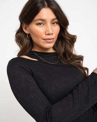 TILTIL Lary Off Shoulder Black - Things I Like Things I Love