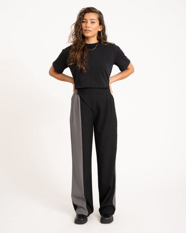TILTIL Lea Pantalon Blocked Black Grey - Things I Like Things I Love