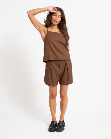 TILTIL Leya Pleated Short Brown - Things I Like Things I Love