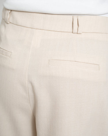 TILTIL Leya Pleated Short Sand - Things I Like Things I Love