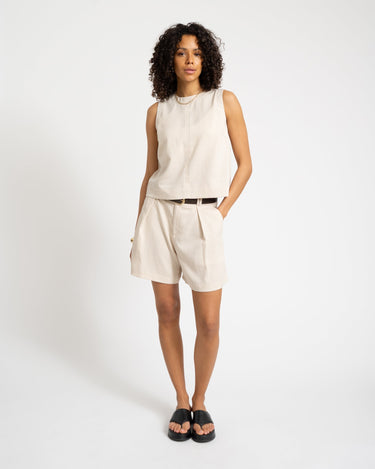 TILTIL Leya Pleated Short Sand - Things I Like Things I Love
