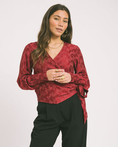 TILTIL Linde Blouse Cherry Red - Things I Like Things I Love