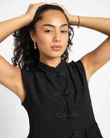 TILTIL Lotus Top Zwart - Things I Like Things I Love
