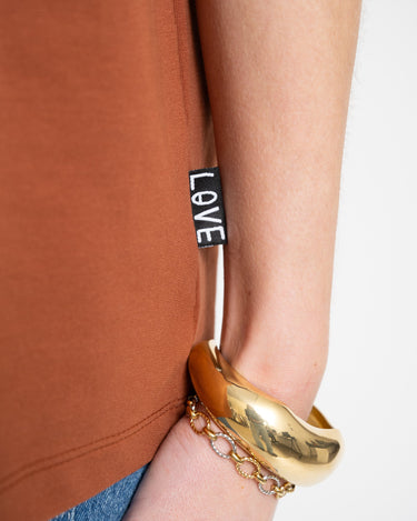 TILTIL Louis Tee Brown - Things I Like Things I Love