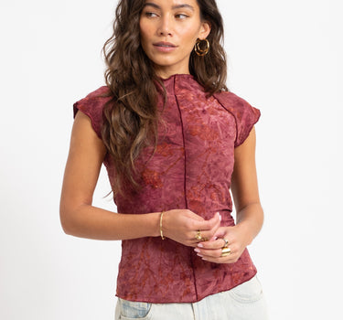 TILTIL Luna Hibiscus Shortsleeve Dark Pink - Things I Like Things I Love
