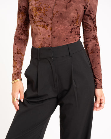 TILTIL Luna Longsleeve Burgundy Print - Things I Like Things I Love